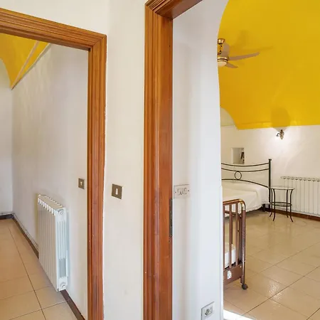 Casa Bici Sole E Mare Apartment *